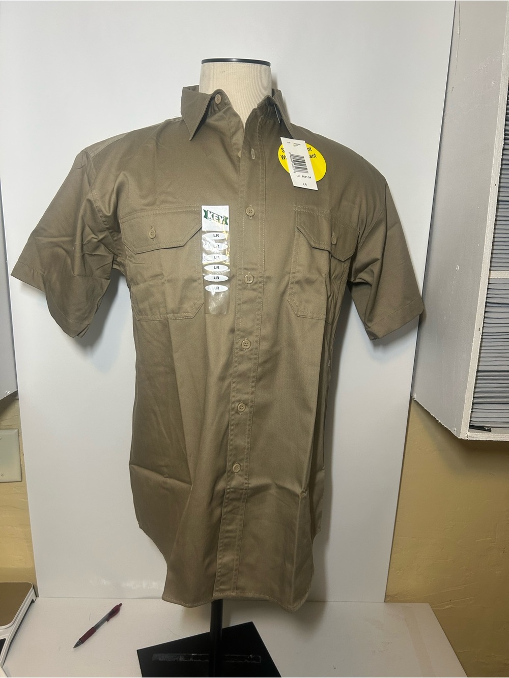 Men's Short Sleeve Work Shirt key nwt